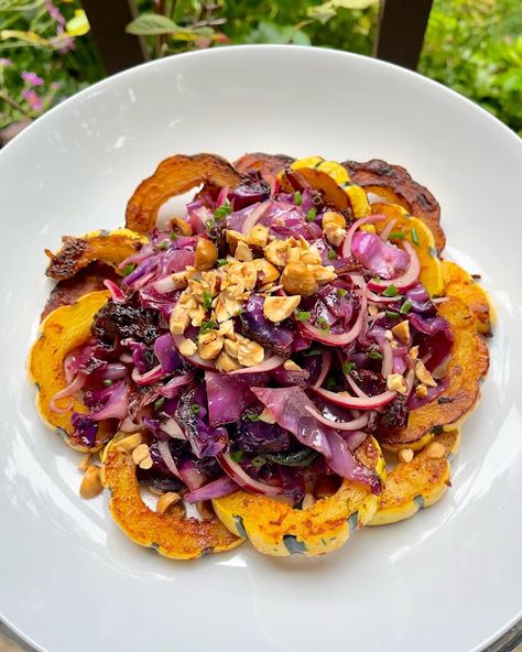 Delicata Squash w Cabbage & Agrodolce Onions Agrodolce Onions, Justine Snacks, Roasted Delicata Squash, Delicata Squash, Cooked Cabbage, Roasted Squash, Healthy Veggies, Pickled Onions, Sorry Not Sorry