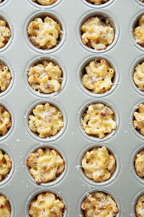 The Easy 4-Ingredient Mac and Cheese Cupcakes Giada De Laurentiis Swears By Macaroni And Cheese Bites, Mac And Cheese Cupcakes, Mac And Cheese Cups, Cheese Cupcake, Cheese Recipes Appetizers, Giada Recipes, Popsugar Food, Giada De Laurentiis, Cheese Bites