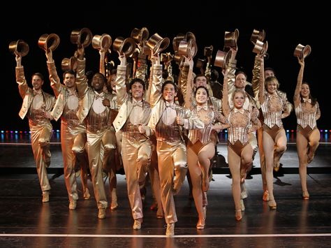 "A Chorus Line" Musical Theatre Shows, Modern Dans, Broadway Dance, Image Book, Mystery Train, Chorus Line, Everybody Dance Now, A Chorus Line, Alvin Ailey