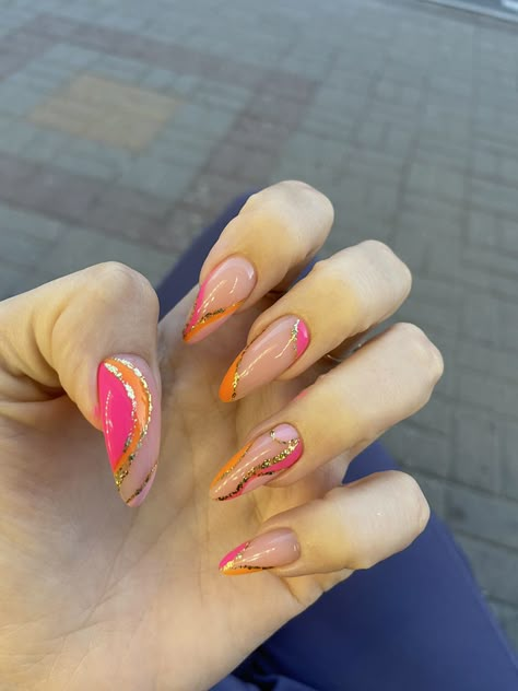 Pink Orange And Gold Nails, Pink Orange Gold Nails, Orange Pink Nail Art, Pink Orange Nail Art, Pink And Orange Nail Art, Nailart Pink, Olive Nails, Orange Nail Art, Red And Gold Nails