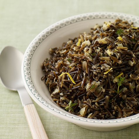 Lemon-Thyme Wild Rice Pilaf | Recipes | WW America Holiday Rice, Wild Rice Salad Recipe, Wheat Berry Salad, Wild Rice Pilaf, Rice Salad Recipes, Pilaf Recipe, Cooking Wild Rice, Wild Rice Salad, Wheat Berries