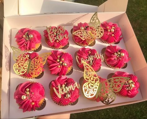 Birthday Cake Crown, Hot Pink Cupcakes, Birthday Cake For Women Simple, Easy Cupcakes Decoration, Hot Pink Birthday, Hot Pink And Gold, Birthday Cake For Mom, Gold Cupcakes, Cupcake Decorating Tips