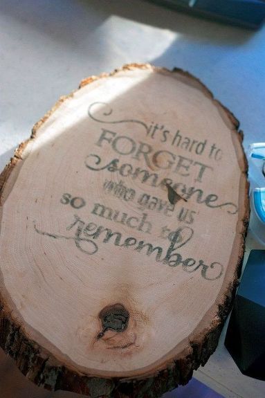 diy woodburned tribute plaque for a loved one for beginners, crafts Diy Dishwasher Tablets, Wood Burning Ideas, Burn Wood, Homemade Fabric Softener, Wedding Remembrance, Tribute Tattoos, Wood Burning Tool, Wood Projects For Beginners, Garden Plaques