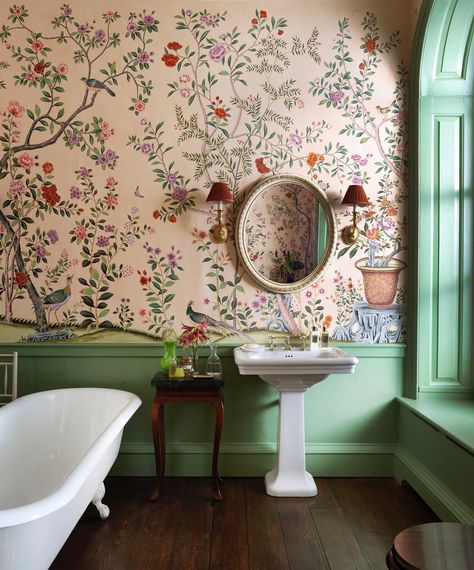 Fabric Covered Walls Bedroom, Modern Chinoiserie Wallpaper, Blue Chinoiserie Wallpaper, Chinoiserie Room, Houghton Hall, Pink Floral Wallpaper, State Room, Chinoiserie Design, Famous Houses