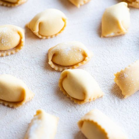 Homemade Agnolotti, Fresh Pasta Recipes, Homemade Pasta Dough, Italian Christmas Recipes, Mushroom Ravioli, Pasta Types, Parmesan Cream Sauce, Homemade Ravioli, Filled Pasta