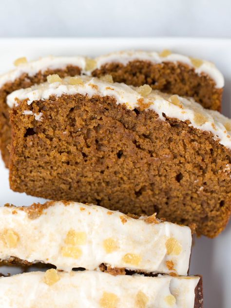 Gingerbread Bread, Pumpkin Gingerbread, Fall Snacks, Vanilla Icing, Candied Ginger, Pumpkin Autumn, Gingerbread Recipe, Spiced Pumpkin, Gingerbread Cake