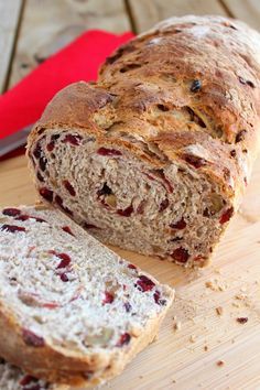 cranberry walnut oat bread Cranberry Walnut Bread Recipe, Specialty Breads, Walnut Bread Recipe, Cranberry Walnut Bread, Cranberry Bread Recipes, Recipe Inspirations, Harvest Bread, Oat Bread, Pane Dolce