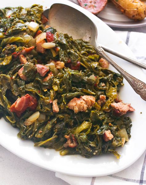 Mustard Greens Recipe Southern, Collard Greens Recipe Soul Food, Mustard Greens Recipe, Greens Recipe Soul Food, Easy Leftover Turkey Recipes, Vegetable Casseroles, Southern Foods, Homemade Mustard, Southern Greens