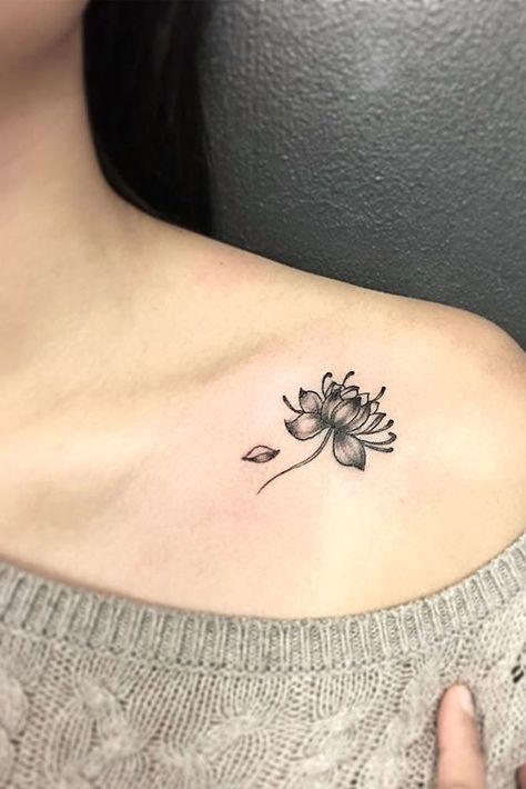 Black And White Lotus Tattoo On A Shoulder #shouldertattoo #smalltattoo ★A colorful simple and minimalist or intricate and geometric lotus flower tattoo can embellish your arms, foot, shoulder, wrist, back, or thigh  ★ See more: http://glaminati.com/lotus-flower-tattoo/ #lotusflowertattoo #lotusflower #lotustattoo #lotustattoodesign #glaminati #lifestyle White Lotus Tattoo, Small Lotus Flower Tattoo, Sunflower Tattoo Shoulder, Lotus Flower Tattoo Design, Lotus Tattoo Design, Flower Tattoo Shoulder, Tatuaje A Color, Lotus Tattoo, White Lotus