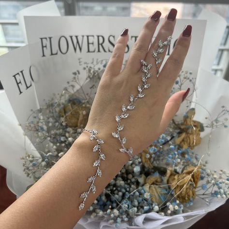 Flower bracelet diy