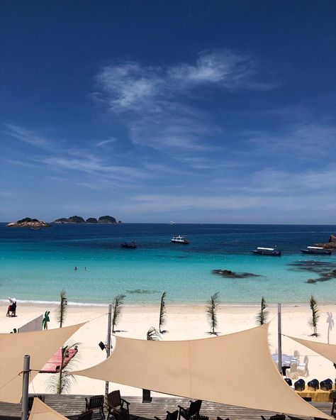 This was in Laguna Island Resort, Pulau Redang. #beach #sky #paradiseonearth #beautifuldestinations #vacation #vacay #blue #blueaesthetic #ocean Redang Island, Malaysia Truly Asia, Beach Sky, Paradise On Earth, Island Resort, Blue Aesthetic, Beautiful Destinations, Paradise, Vision Board