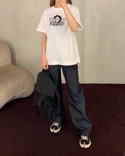 The cherub t-shirt and sporty lace-up military backpack by Simone Rocha styled with the indigo easy trouser by Blake Harding and Maison… | Instagram Margiela Tabi Sneakers Outfit, Military Backpack, Sneakers Outfit, Lace Up, Trousers, Backpacks, Outfit Inspo, Lace, Sneakers