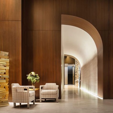 See Rua Ipanema by Yabu Pushelberg at Four Seasons Hotel New York Downtown, New York | Wescover Yabu Pushelberg, Downtown New York, Hotel Interior Design, Lobby Design, 아파트 인테리어, Hotel Interiors, Design Del Prodotto, Hotel Interior, Hotel Decor