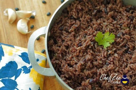 eftover Congris Cubano Recipe, Arroz Moro Recipe, Congri Cubano, Cuba Recipes, Cubano Recipe, Dominican Dish, Dominicano Recipes, Cuban Dishes, Cuban Cuisine