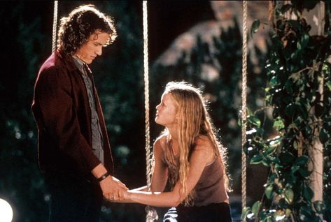 Ty A Ja, High School Movies, Kat Stratford, Best Romantic Comedies, Julia Stiles, 10 Things I Hate About You, Septième Art, Film Journal, Comfort Movies