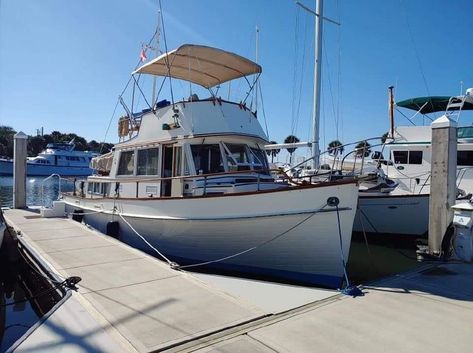 1977 Grand Banks 36 Classic Trawler for sale - YachtWorld Trawler Boats, Trawlers For Sale, Ships Clock, Boat Names, Used Boat For Sale, Used Boats, Engine Types, Boats For Sale, Water Systems