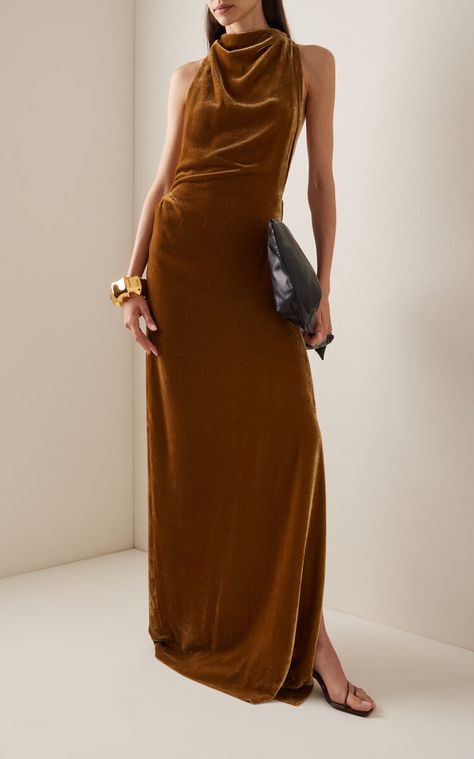 One Piece Frock, Backless Maxi Dress, Fashion Silhouette, Chic Skirts, Orange Velvet, Dressed To The Nines, Backless Maxi Dresses, Perfect Wardrobe, High End Fashion