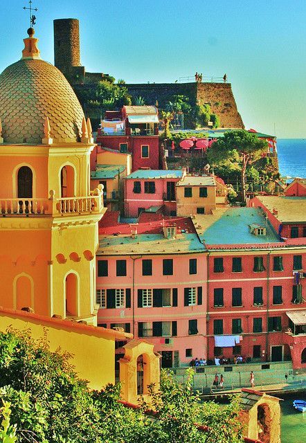 PROSIDA ISLAND, NAPLES, ITALY Vernazza Italy, Colorful Buildings, Colorful Places, Colourful Buildings, Beautiful Buildings, Positano, Turin, Places Around The World, Most Beautiful Places