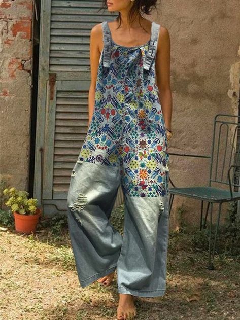 Mode Hippie, Jumpsuit For Women, Diy Vetement, Mode Boho, Loose Pants, Ripped Denim, Denim Jumpsuit, Upcycle Clothes, Denim Fashion