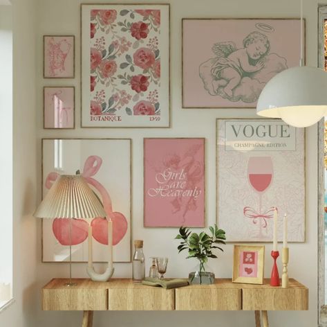 Coquette Aesthetic Design in a Girl's Bedroom: How to Create a Dreamy Space - Wall Art Coquette, Girls Apartment, Wall Print Set, Coquette Room Decor, Preppy Wall Art, Girly Apartments, Girly Apartment Decor, Diy Room Decor For Teens, Coquette Room