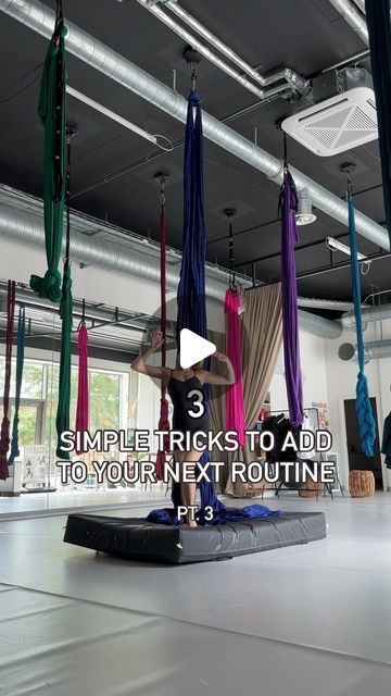 Hannah | Aerialist, Instructor & Performer on Instagram: "Part 3! 🥳 Simple tricks to add to your next aerial silks routine is turning into a series on here, and I love it 🤩.   As always, here you have three pretty and simple aerial silks tricks/moves to add to your next routine, class or show. Keep in mind, that simple doesn’t necessarily mean easy 🫶🏼.   Should I keep these series coming?   Save for later & fly safe! 🧚‍♀️🌸  #aerialsilkstricks #aerialsilksinspiration #aerialsilksposes #aerialsilkstutorial #aerialtissue" At Home Aerial Silks, Aerial Silks Routine, Areal Silks Beginner, Strength Training For Aerial Silks, Aerial Silks Beginner, Silks Aerial, Fly Safe, Aerial Silks, Save For Later