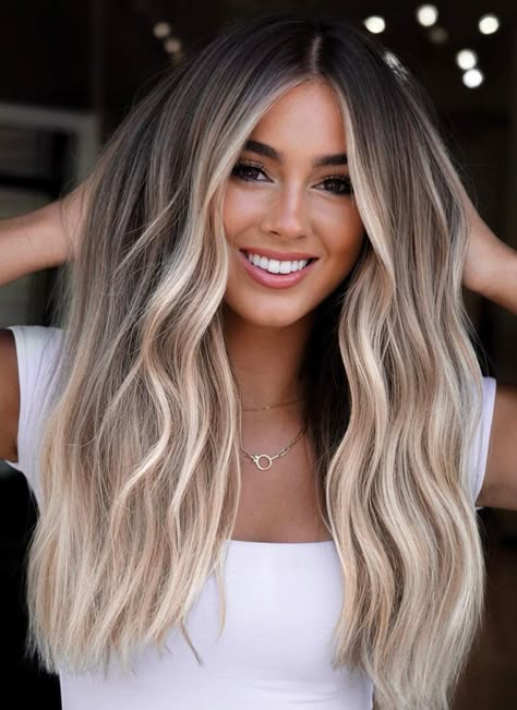 Dark To Blonde Hair Balayage, Dimensional Blonde With Dark Roots, Sand Blonde Hair Balayage, Bolyoge Hair Balayage Brown Blonde, Balayage Mid Length Hair, Blonde With Root Tap, Blended Roots Blonde, Root Stretch Hair Blonde, High Lift Blonde