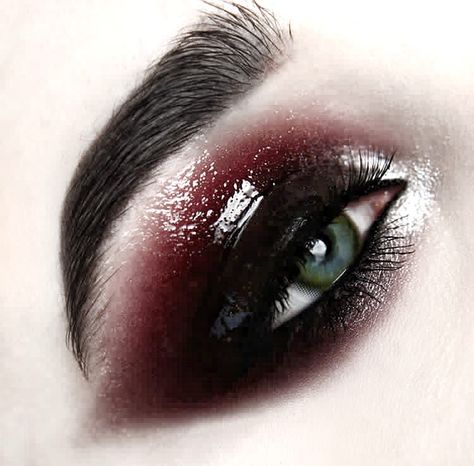 Eye Reference, Goth Eye Makeup, Punk Makeup, Alt Makeup, Alternative Makeup, Cool Makeup Looks, Emo Makeup, Edgy Makeup, Goth Makeup