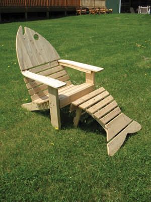 Crazy for Chairs Rustic Wooden Furniture, Rustic Outdoor Furniture, Cedar Furniture, Painting Wooden Furniture, Lawn Furniture, Rustic Chair, Diy Wooden Projects, Outdoor Furniture Plans, Diy Holz