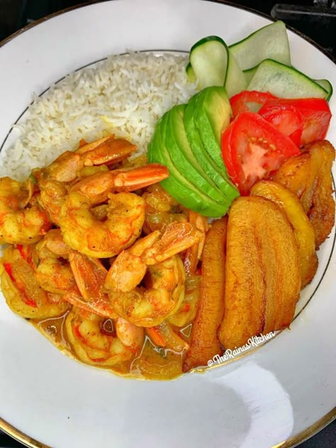 Fish Seasoning, Green Seasoning, Coconut Curry Shrimp, Jamaican Dishes, Scotch Bonnet Pepper, Haitian Food Recipes, Seasoning Salt, Curry Shrimp, All Purpose Seasoning