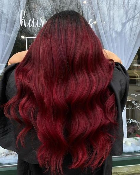 m u l l e d 🍷 w i n e @hhailbeauty⠀⠀⠀⠀⠀⠀⠀⠀⠀ ⠀⠀⠀⠀⠀⠀⠀⠀⠀ #pravanavivids #burgundyhair #winehair #haircolor #hairstylist #colorfulhair… Burgundy Hair Color Ideas, Blue And Red Hair, Pale People, Types Of Red Wine, Burgundy Hair Color, Pravana Vivids, Wine Hair, Hair Color Burgundy, Deep Plum