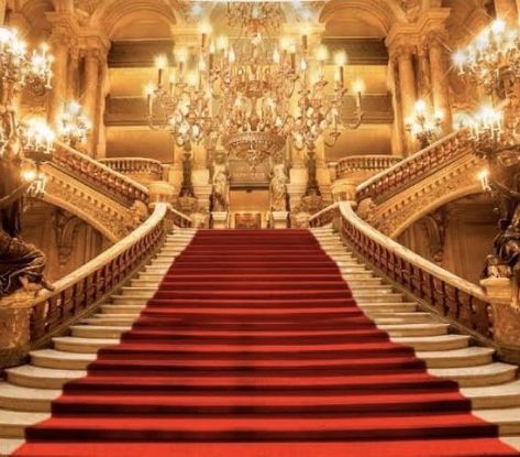 Royal Background For Editing, Ballroom Stairs, Full Room Decor, Flower Room Decoration, Front Room Decorating Ideas, Castle Ballroom, Royal Ballroom, Castle Reception, Zepeto House Background