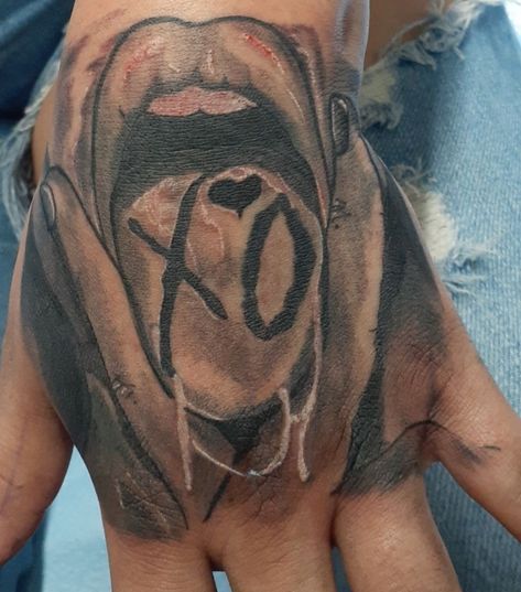 Xo Hand Tattoo, Aesthetic Neck Tattoo Men, Nuckle Tats Men, Under Forearm Tattoo For Men, Simple Tattoos Men Forearm, Lover Boy Tattoo, Loverboy Tattoo, Partynextdoor Tattoo, Xo Tattoo The Weeknd