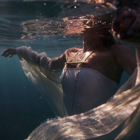 Ocean Dress, Polish Culture, Daughter Of Poseidon, The Black Swan, Goddess Aesthetic, Water Aesthetic, Water Powers, Mermaid Aesthetic, Kali Uchis