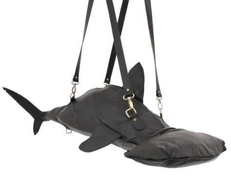 MUST. LARISSA HADJIO - Hammerhead Shark Killer Bag Crab Bag, Shark Stuff, Shark Bag, 90s Harajuku, Fish Bag, Shark Backpack, Blackwork Embroidery, Hammerhead Shark, Animal Bag