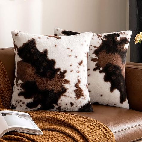 Plush Couch, Cowhide Pillows, Faux Fur Throw Pillow, Fur Throw Pillows, Couch Throws, Fur Throw, Fluffy Pillows, Cushion Pattern, Faux Fur Throw