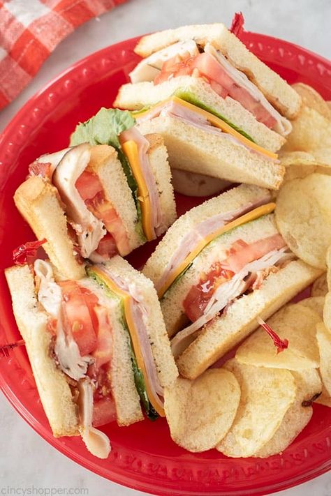 Classic Club Sandwich - CincyShopper Dinner Ideas For Hot Days, Sandwich Ideas For Lunch, Easy Sandwich Ideas, Healthy Sandwich Ideas, Cold Dinner Ideas, Quick And Easy Lunch Ideas, Hot Weather Meals, Cold Sandwich Recipes, Ideas For Lunch