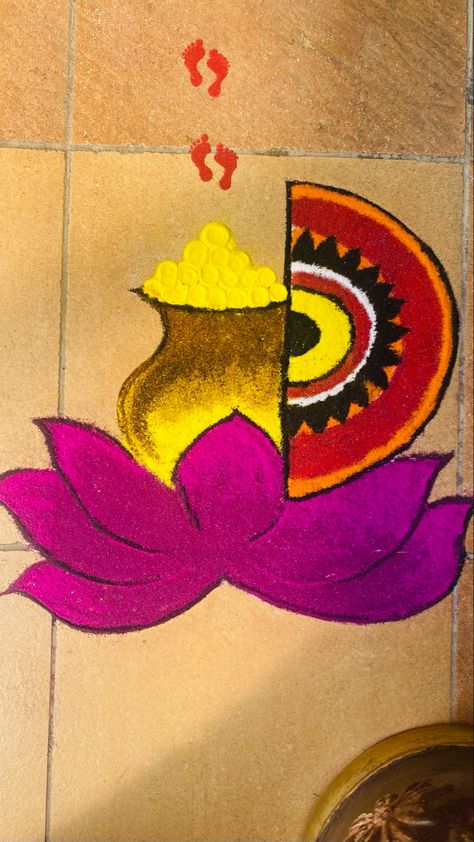 Dhanteras Creative Rangoli Design, Sathiya Design Rangoli Easy, Dhanteras Kalash Rangoli, Dhanteras Rangoli Ideas Easy, Laxmi Poojan Rangoli Simple, Rangoli Designs For Dhanteras Latest, Simple Rangoli For Dhanteras, Dhanatrayodashi Rangoli, Dhantares Rangoli