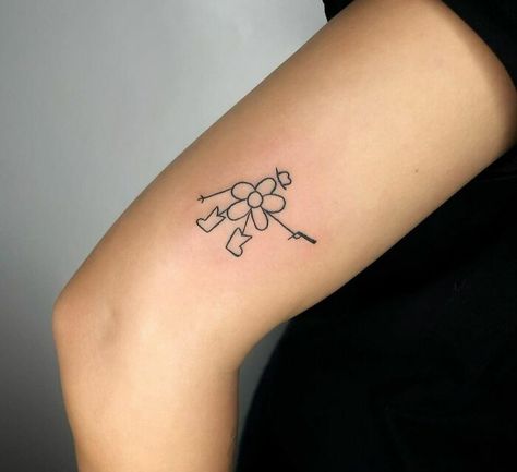 Cute Funny Tattoos For Women, Tiny Tattoos Cowboy Hat, Fun Flower Tattoo, 90s Country Tattoo, Silly Cowboy Tattoo, Cowboy Flower Tattoo, Funny Henna Tattoos, Funny Cowboy Tattoo, Cute Funny Tattoo Ideas