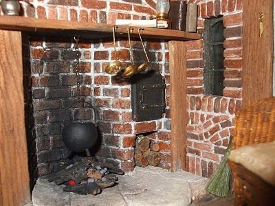 Cooking Hearth, Witch's Cottage, Witchy Cottage, Witches Cottage, Dollhouse Holiday, Witch Room, Witch Cottage, Haunted Dollhouse, Kitchen Witchery