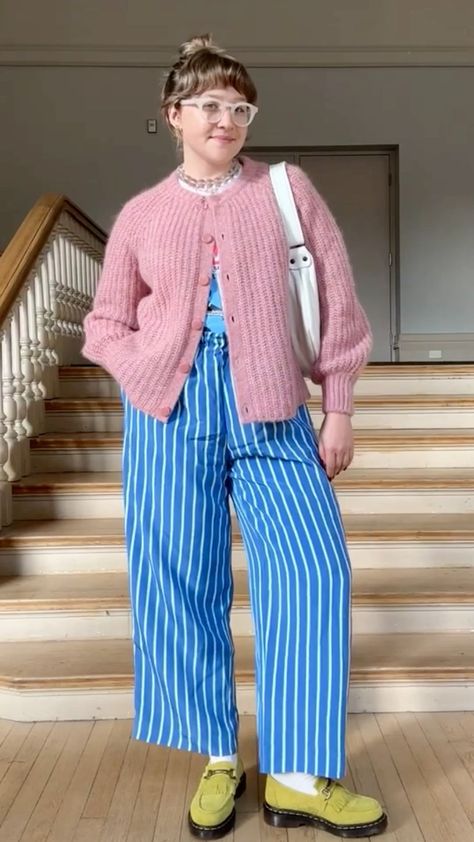 Colorful Coat Outfit, Sezane Emile Cardigan Outfit, Teacher Cardigan Outfits, Funky Wedding Guest Outfit, Pink Hair Outfits, Bright Colorful Outfits, Button Up Cardigan Outfit, Emile Cardigan, Cute Colorful Outfits