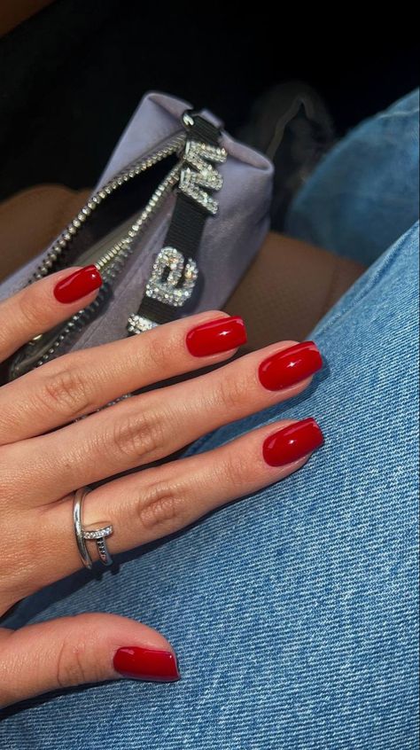 Simple Gelish Nails, Red Nail Outfit, Old Money Red Nails, Milky Red Nails, Perfect Red Nails, Nails 2024 Red, France Nails Style, Red Nails Squoval, Red Nails 2024