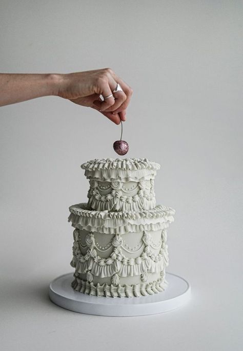 Vintage Pasta, Small Wedding Cakes, Modern Cakes, Tiered Cake, Simple Wedding Cake, Cool Wedding Cakes, Pretty Birthday Cakes, Wedding Cake Inspiration, Small Cake