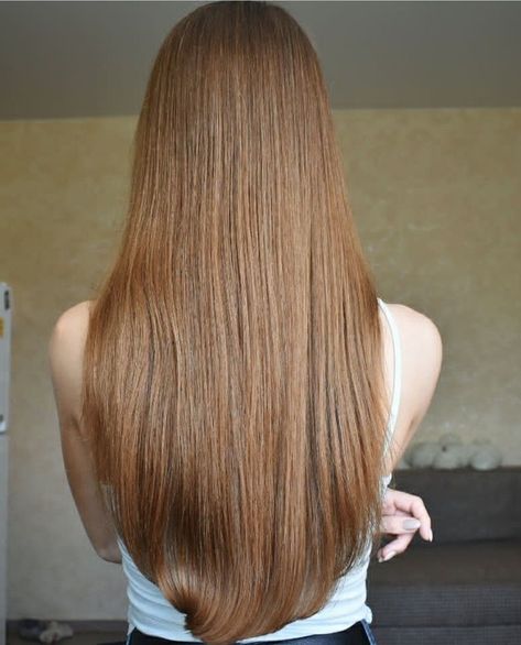 Summer Hair Inspiration: V-Cut with Layers for Long Hair & Balayage Highlights Long Hair Balayage, Hair Balayage Highlights, Layers For Long Hair, Summer Hair Inspiration, Hair Cut For Girls, Side Braids For Long Hair, V Cut Hair, V Shape Hair, Summer Haircut