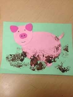 Muddy pigs!! Kids can use a sponge to paint mud(brown paint) on the pigs  Prodigal son w/Bible verse Pig Handprint, Windsock Craft, Cow Crafts, Paper Cow, Farm Week, Preschool Farm, Robert Munsch, Farm Theme Preschool, Prek Crafts