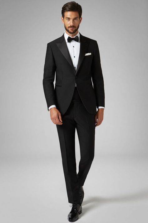 Pin di saeed su Dinner jacket | Smoking nero, Bottoni ricoperti, Smoking Black Tie Men, Black Tie Dress Wedding, Wedding Tux, Black And White Suit, Black Dinner, Black And White Tuxedo, Black Suit Wedding, Dinner Suit, Costume Noir