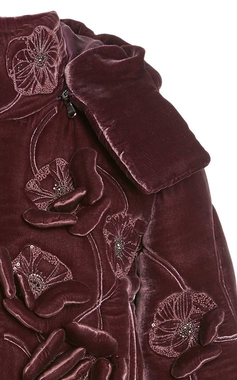 Floral Velvet Cropped Puffer Jacket by J. Mendel | Moda Operandi Velvet Embroidery Design, Embroidery On Velvet, Diy Embroidery Shirt, Embroidered Summer Dress, Velvet Embroidery, Velvet Sleeve, Embellished Sweatshirts, Cropped Puffer Jacket, Fancy Dresses Long