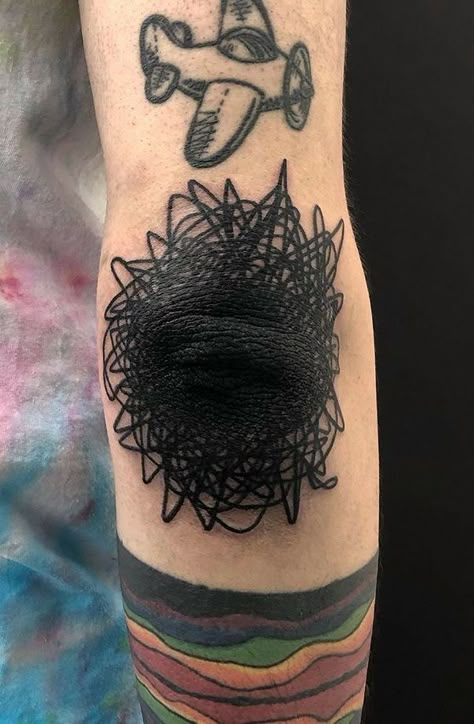 Scribble Tattoo, Designs With Meaning, Male Tattoos, Dragons Tattoo, Forearm Tattoo Ideas, Wicked Tattoos, Elbow Tattoos, Pieces Tattoo, Creepy Tattoos