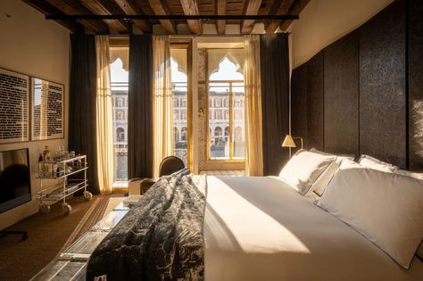 The Venice Venice Hotel Venice Italy Hotels, Venice Hotel, Hotel Aesthetic, Venice Hotels, Rialto Bridge, Amazing Views, A Gym, Travel Deals, Venice Italy