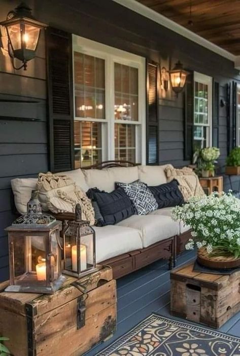 Calming Coastal, Summer Front Porch Decor, Summer Porch Decor, Porch Sitting, Summer Front Porches, Rustic Porch, Front Porch Design, Porch Makeover, Summer Porch