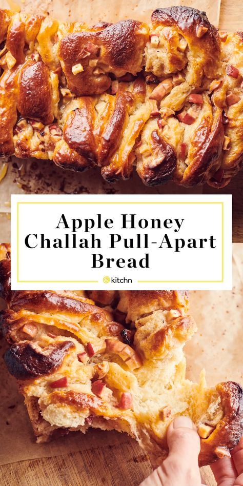 Biblical Feasts, Challah Bread Recipes, Rosh Hashanah Recipes, Bread Pull Apart Recipes, Yummy Bread, Jewish Holiday Recipes, Beautiful Bread, Apple Honey, Jewish Cuisine